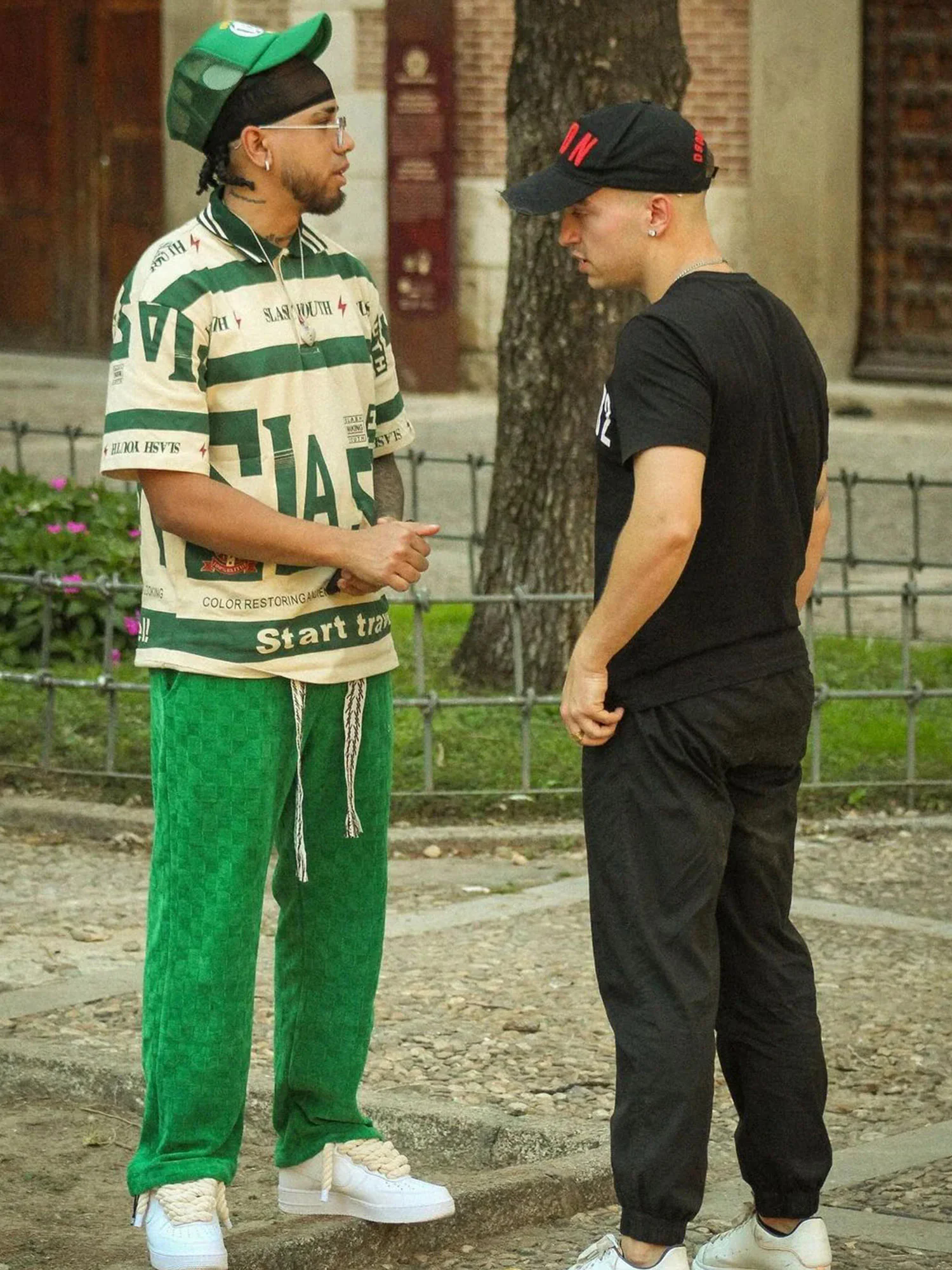 Contrast Color Slash Polo Shirt -1208