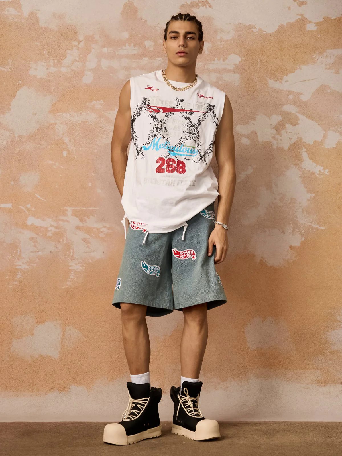 Retro Tattered Print Vest