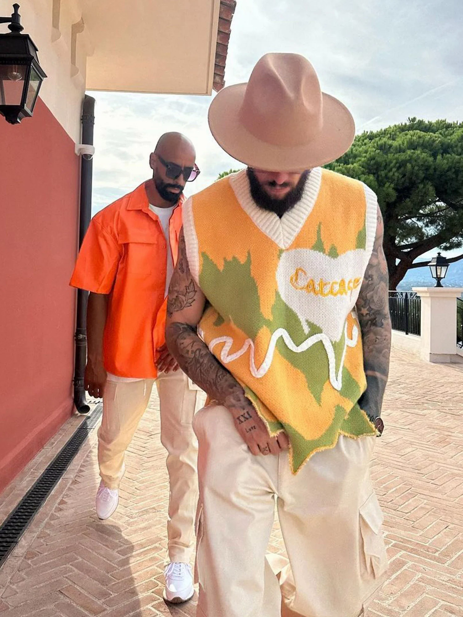 Graffiti Love V-neck Irregular Sweater - 1695