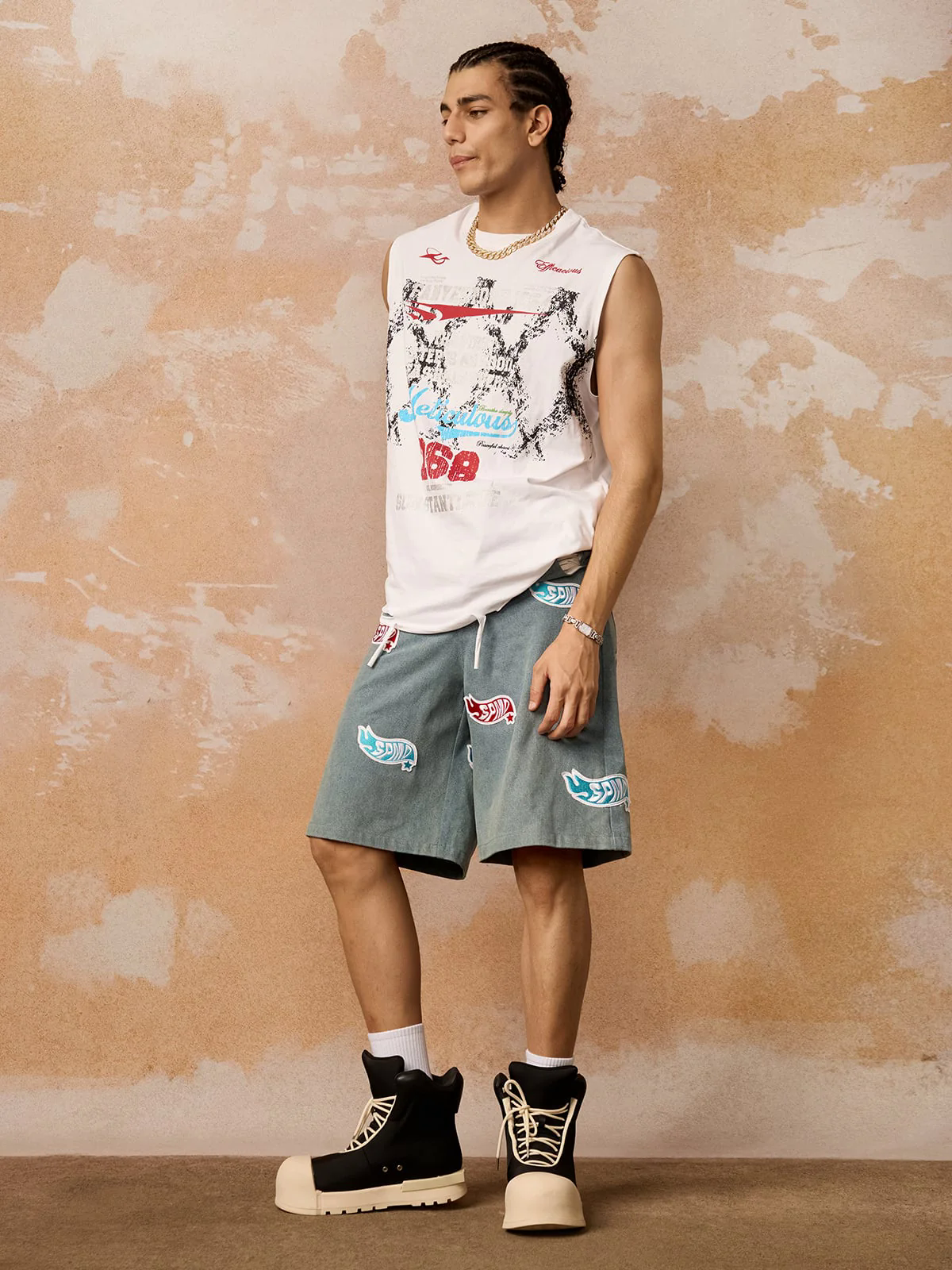 Retro Tattered Print Vest