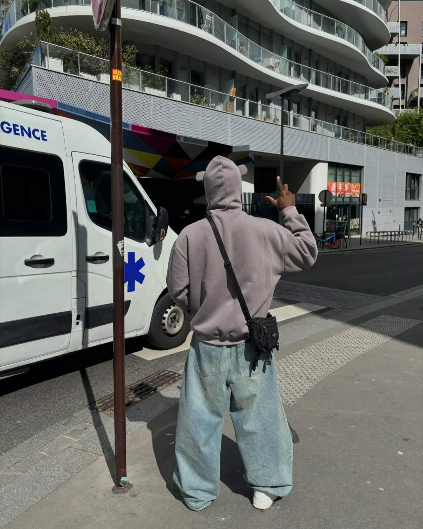 Star Embroidered Hooded Sweatshirt - 1843