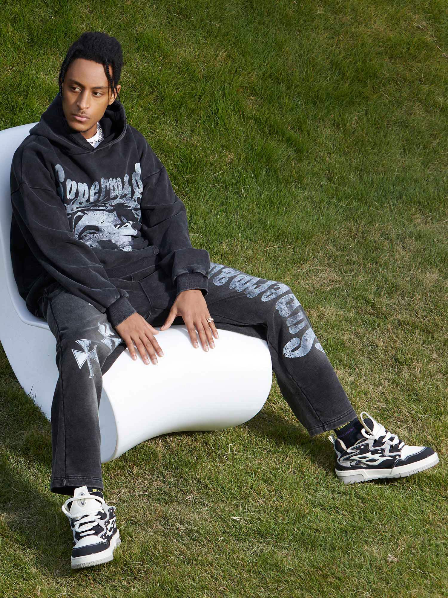 Heavy Washed Jesus Graphic Hoodie - 1973